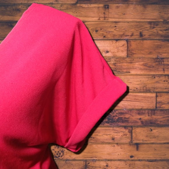 Red Pleated Fit and Flare Midi Dress with short sleeves and "V"  Neckline. - Picture 4 of 5